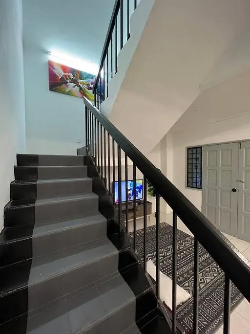 Holiday home Rumah Melati By Impian Homestay Klia-Salak Tinggi-Nilai Sepang