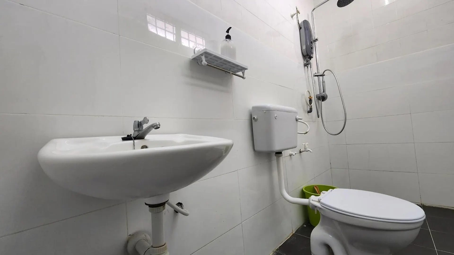 Holiday home Rumah Melati By Impian Homestay Klia-Salak Tinggi-Nilai Sepang