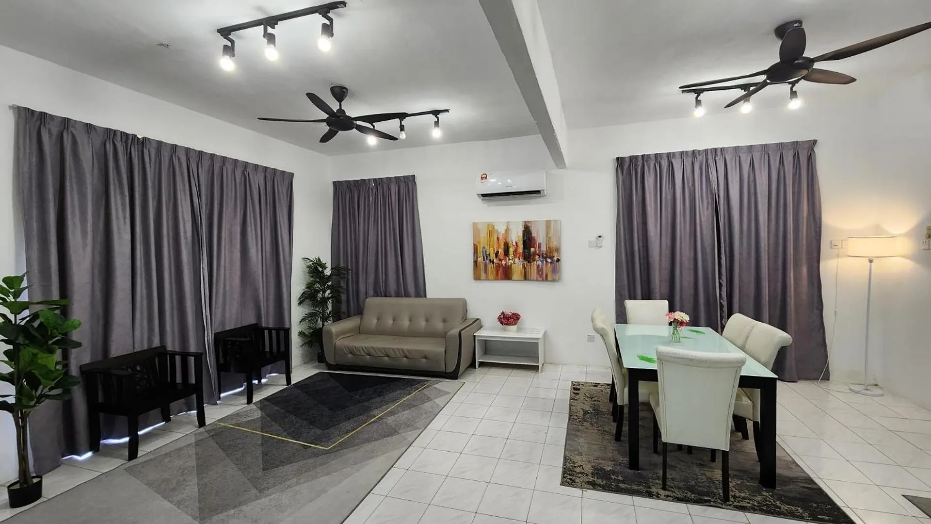 Rumah Melati By Impian Homestay Klia-Salak Tinggi-Nilai Sepang Malaysia